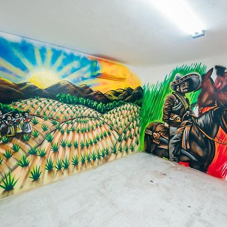 Fiesta Party Hostel - Канкун Экстерьер фото