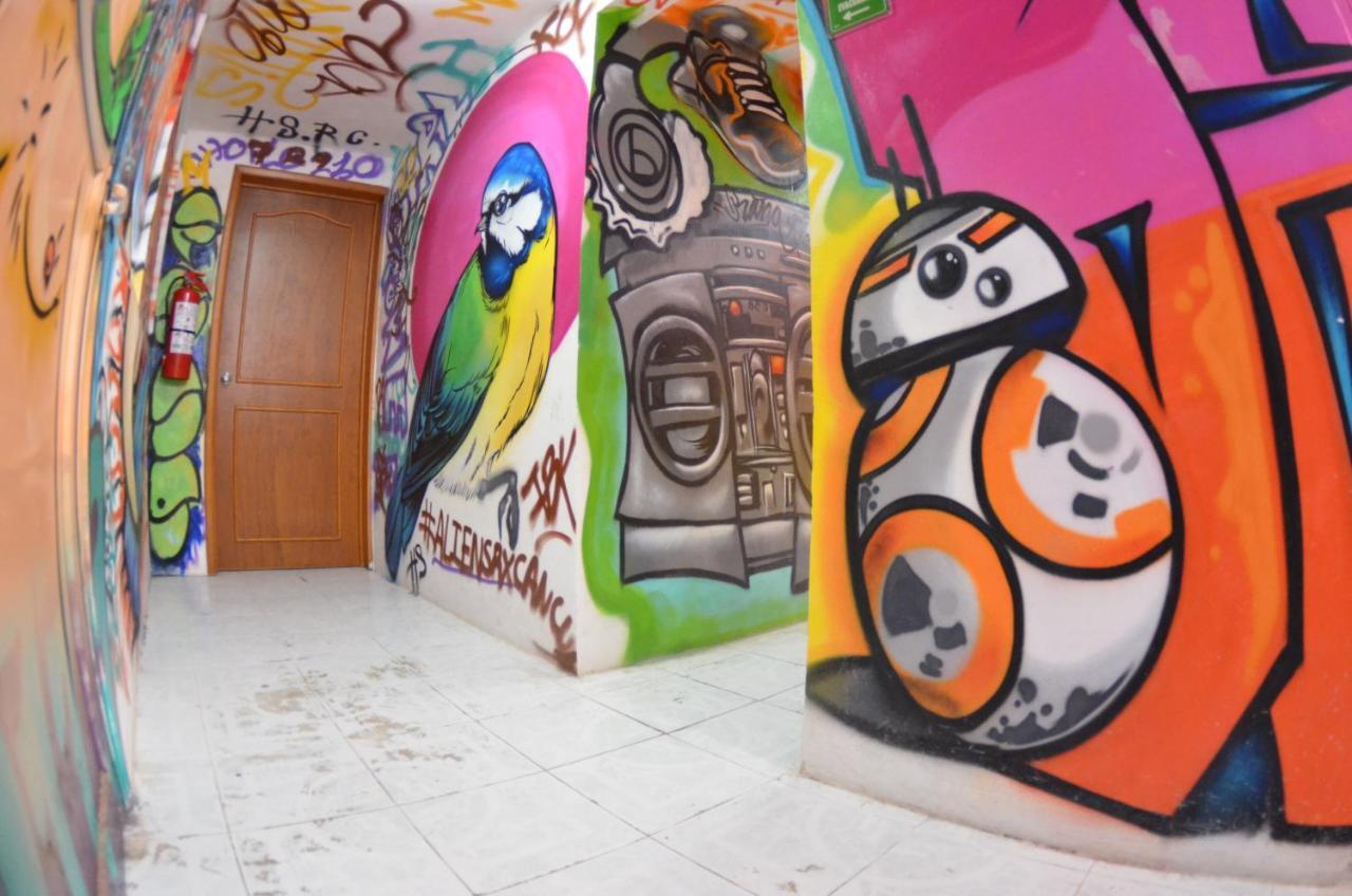 Fiesta Party Hostel - Канкун Экстерьер фото