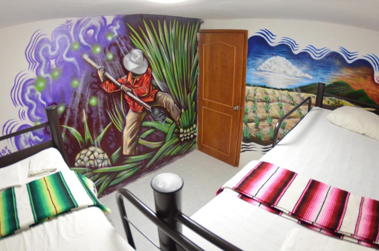 Fiesta Party Hostel - Канкун Экстерьер фото