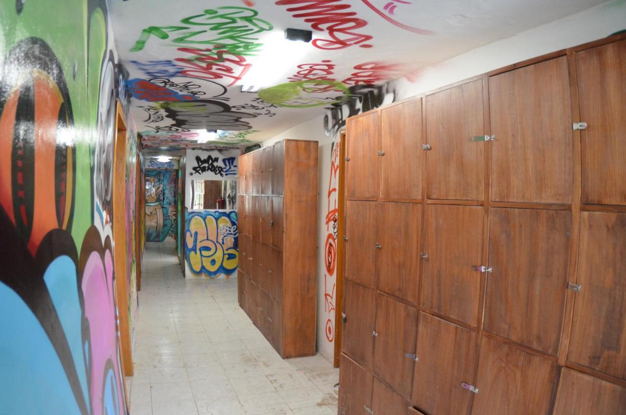 Fiesta Party Hostel - Канкун Экстерьер фото